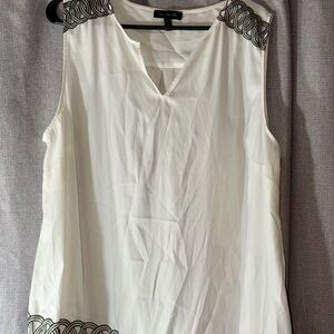 The Limited White Blouse with Black Accents Size 1X